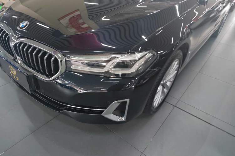 Used BMW 5 Series 2022 Restyled 525Li Luxury Package