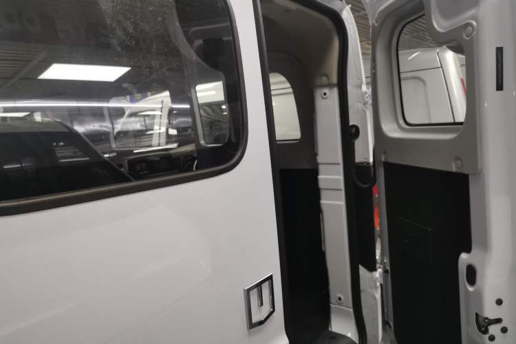 Used Farizon Xingxiang V 2025 Xingxiang V6E Xuanwu Wealth Creation Edition I
