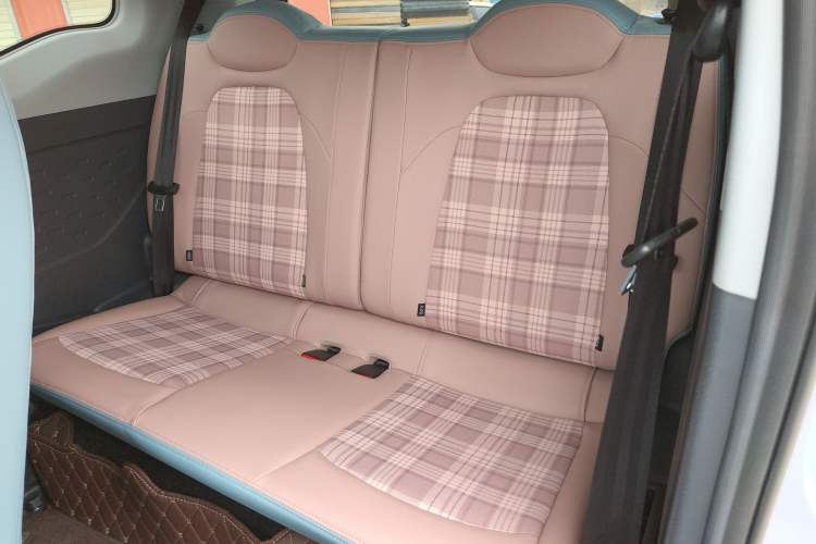 Used Chery QQ Ice Cream 2024 170km Sundae Left Rear Seat