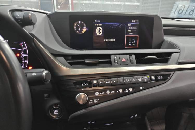 Used Lexus ES 2020 200 Excellence Edition Audio And AC Panel