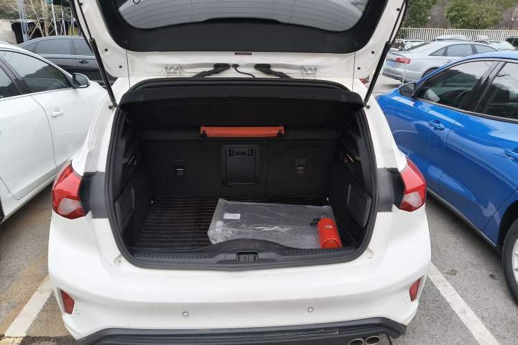 Used Ford Focus 2021 Hatchback EcoBoost 180 Automatic ST Line
