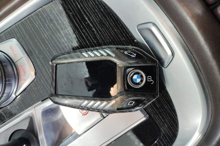 Used BMW 7 Series 2018 740Li M Sport Package Leading Model
