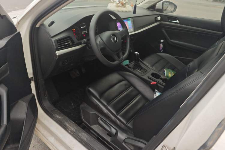 Used Volkswagen Lavida 2018 1.5L Automatic Fashion Edition China V Standard