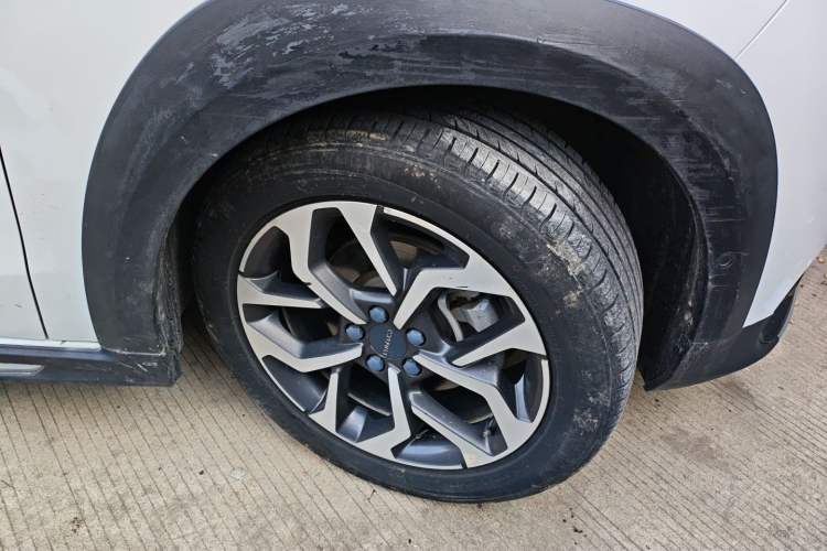 Used Lynk & Co 02 2019 1.5T DCT Two-Wheel Drive Pro Edition China VI Standard
