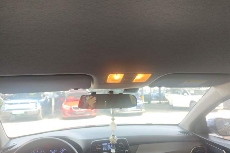 Used Hyundai Celesta 2018 1.6L Automatic GL Enjoyment Edition China VI compliant