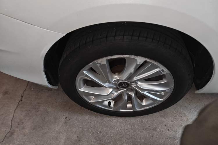 Used Citroen C4L 2014 1.6THP Intelligent Drive Automatic Dynamic Model
