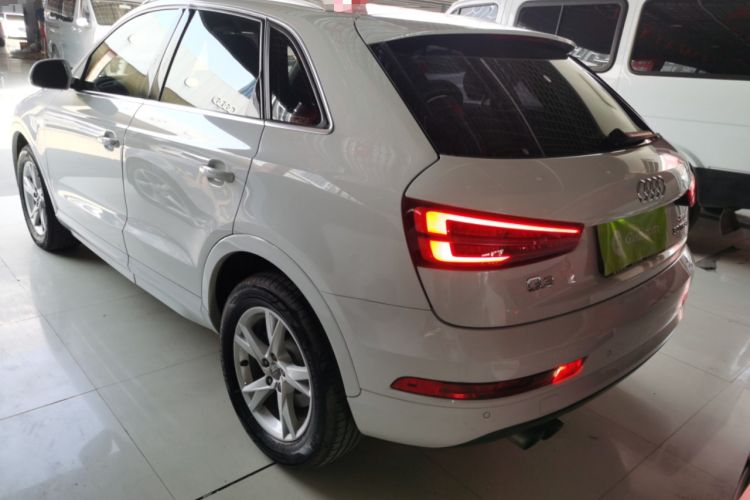 Used Audi Q3 2017 30 TFSI Fashion Model
