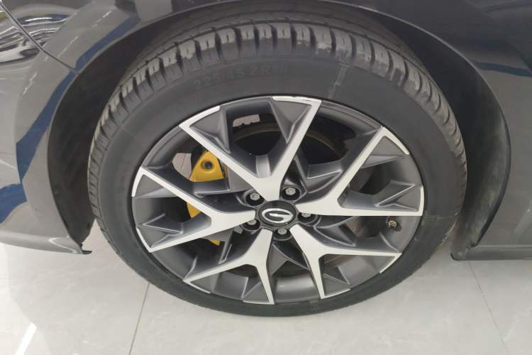 Used GAC Trumpchi EMPOW 2021 270T DCT J15 Version Exterior 4