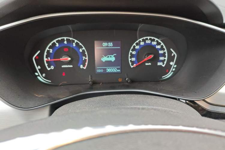 Used BAIC Beijing X3 2019 1.5T Manual Glory Edition Odometer Close Up