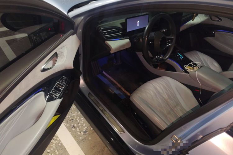 Used BYD Seal 2022 700 km Long-Range Rear-Wheel-Drive Version