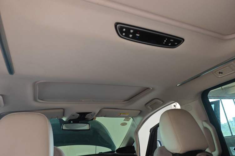 Used GAC Trumpchi M8 2018 320T Luxury Edition
