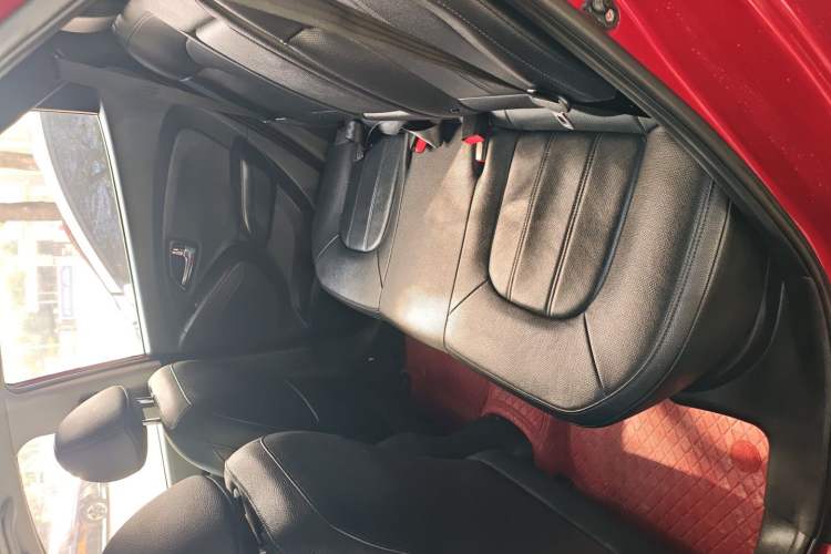 Used Hyundai ix35 2015 2.0L Automatic 2WD Smart Version China V Standard
