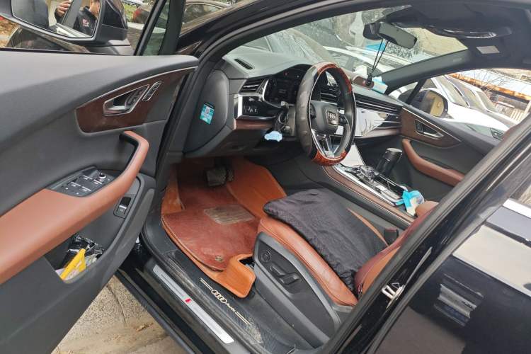 Used Audi Q7 2020 45 TFSI quattro S line Sport Limited Edition
