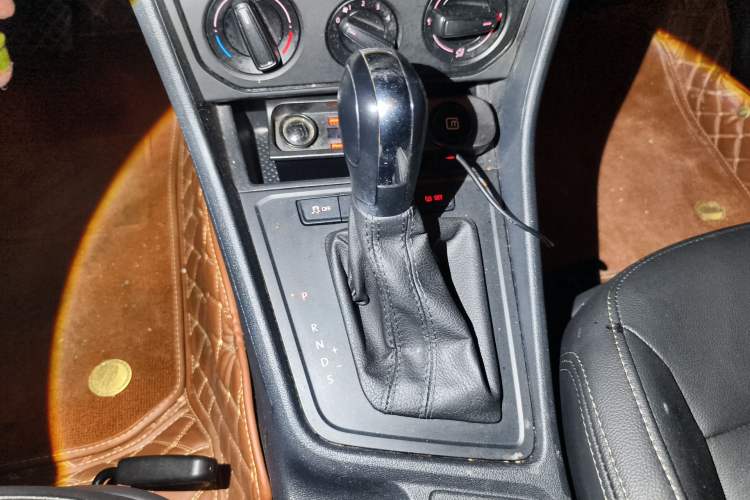 Used Volkswagen Gran Lavida 2017 1.6L Automatic Fashion Edition