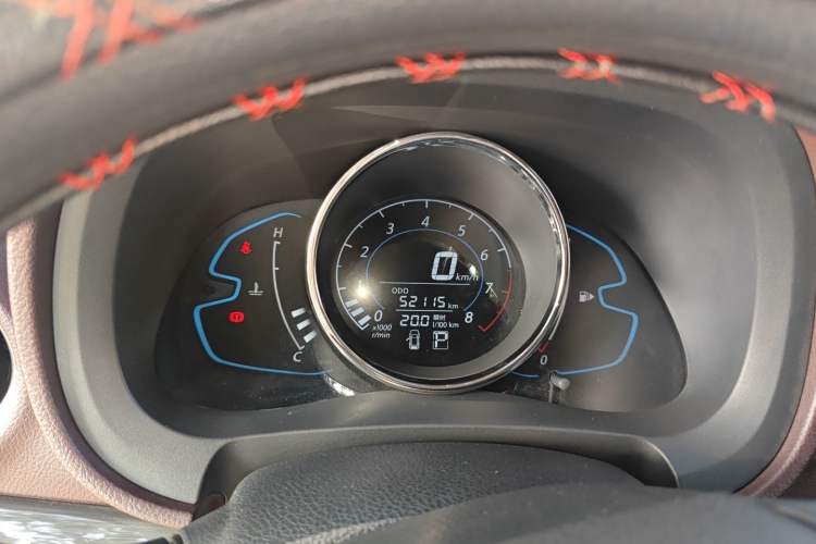 Used Venucia M50V 2017 1.6L XL CVT Luxury Edition
