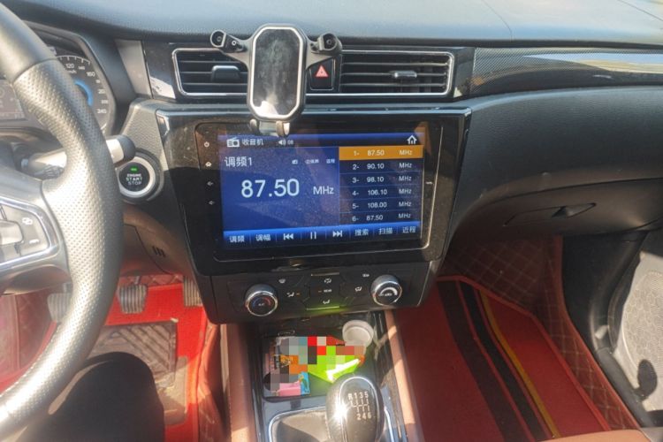 Used Dongfeng Fengon 580 2017 1.5T Manual Luxury Model
