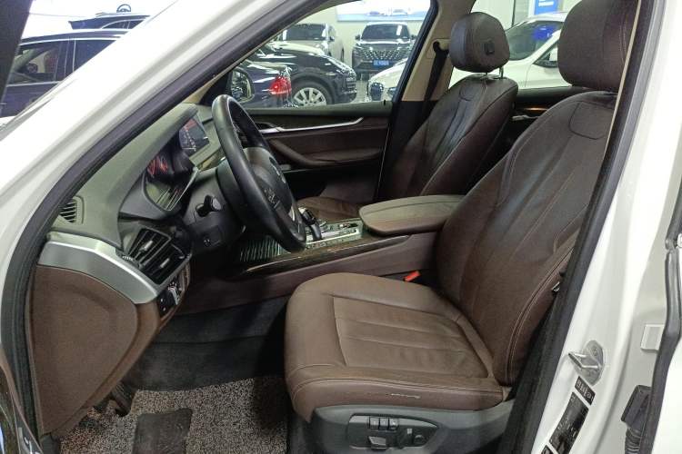 Used BMW X5 2014 xDrive35i Luxury Edition
