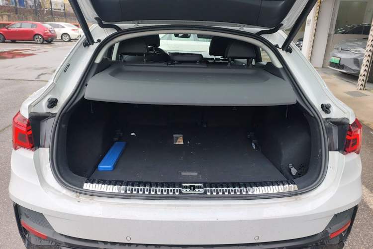 Used Audi Q3 Sportback 2023 Updated 40 TFSI Fashion Version
