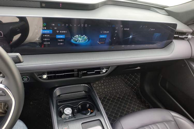 Used Ford Mondeo 2023 EcoBoost 245 Ultimate Model Audio And AC Panel