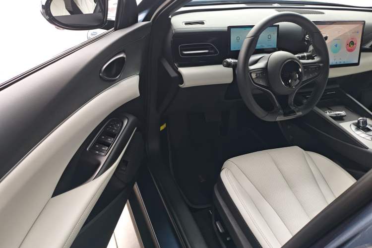 Used BYD Seal 06 New Energy 2024 DM-i 80KM Prestige Model
