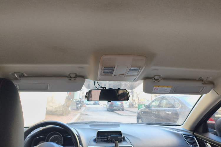 Used Mazda 3 Axela 2014 Sedan 1.5L Manual Comfort Model Headliner