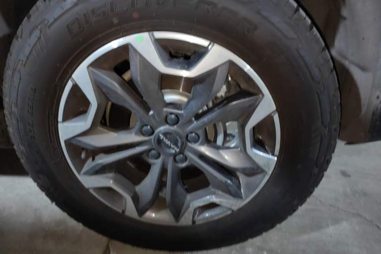 Used Haval DARGO 2026 Model 2.0T DCT Chinese Rural Dog Edition Right Front Wheel Hub