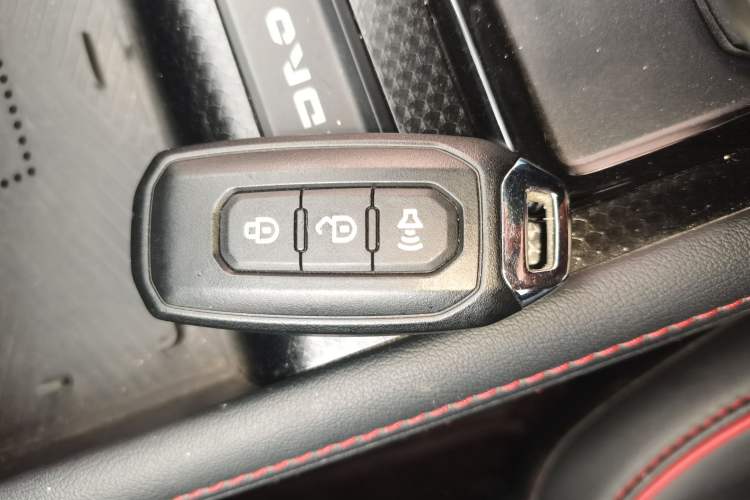 Used JMC DaDao 2023 Fly-Jiang 2.3T Gasoline Automatic 4x4 Boundaryless Model Vehicle Key