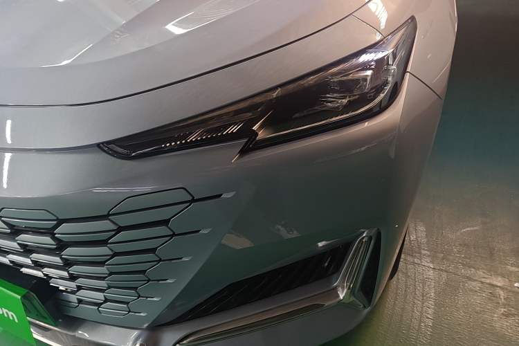 Used Changan UNI-K iDD 2022 Blue Whale iDD 130km 1.5T Prestige Model
