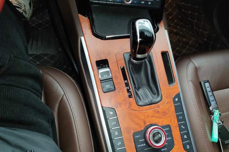 Used Wey VV7 2017 2.0T Flagship Model