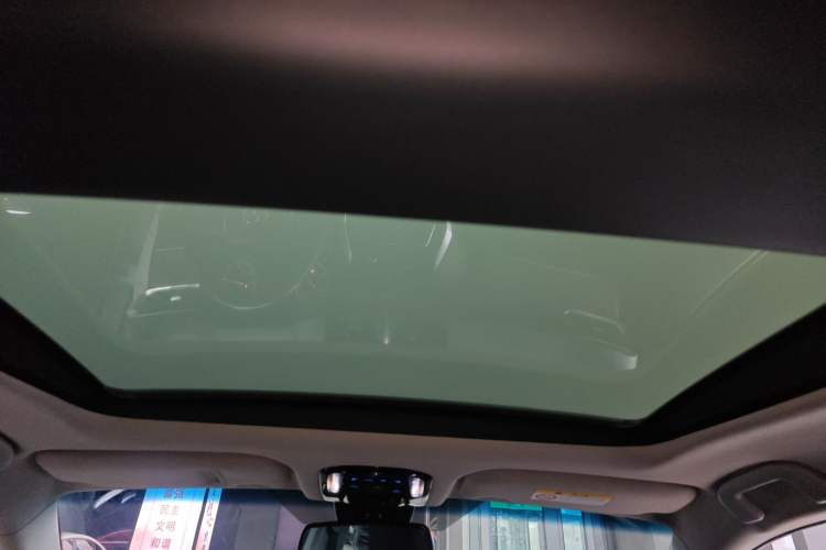 Used Toyota Harrier 2022 2.0L CVT Two-Wheel Drive Deluxe Edition