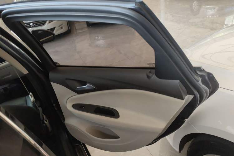 Used Buick Verano 2015 Sedan 15S Manual Entry-Level Model