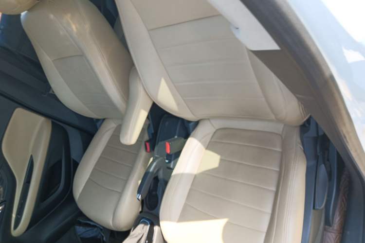 Used Buick Encore 2018 18T Automatic Two-Wheel Drive Urban Leading Model