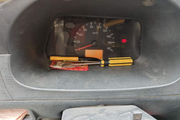 Used Wuling Zhiguang 2013 1.0L Practical Version