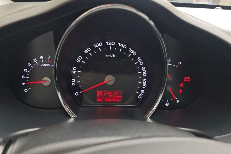 Used Kia Sportage R 2012 2.0L Automatic Two-Wheel Drive GLS