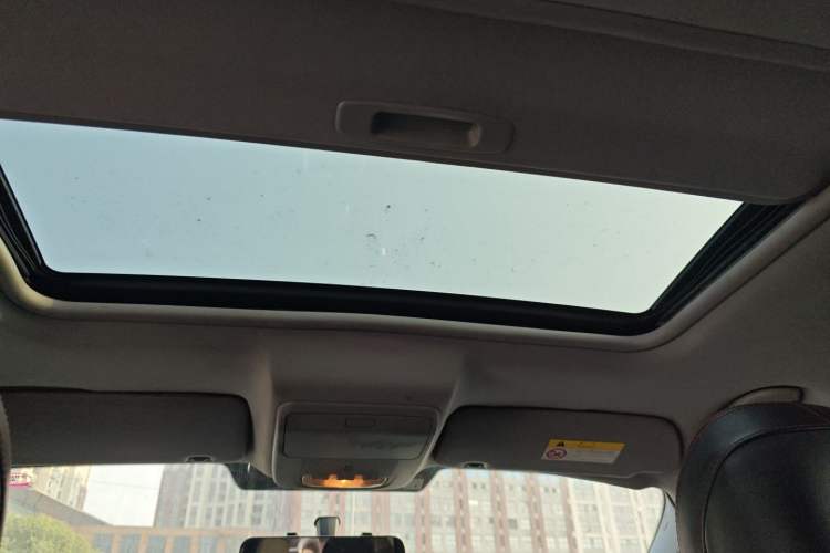 Used Peugeot 3008 2015 1.6THP Automatic Classic Edition