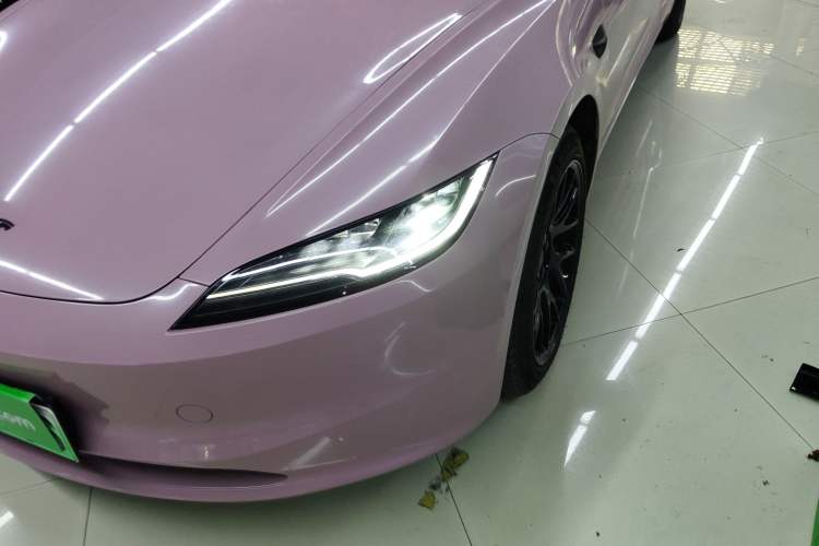 Used Tesla Model 3 2023 Rear-Wheel-Drive Version
