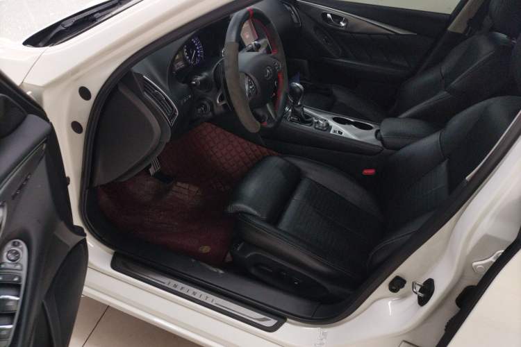 Used Infiniti Q50 2014 3.7L Luxury Sport Edition
