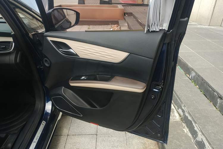 Used BYD Song MAX New Energy 2022 DM-i 105KM Flagship Model