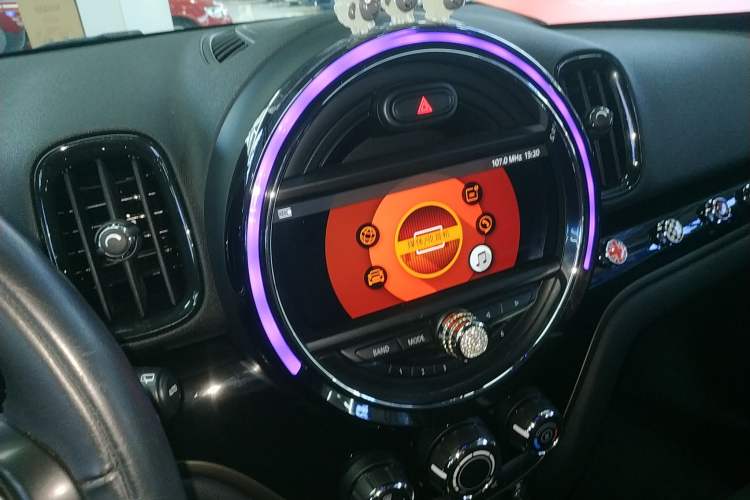 Used MINI Countryman 2019 1.5T COOPER ALL4 Classic Weekend Travel Edition