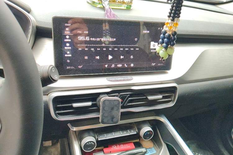 Used Geely Auto Coolray 2019 260T DCT Knight China VI Standard
