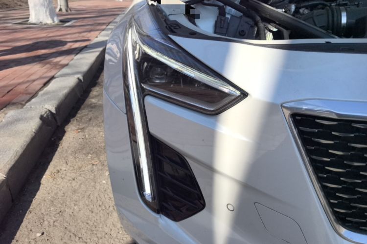 Used Cadillac CT6 2020 28T Elite Edition Right Front Headlight