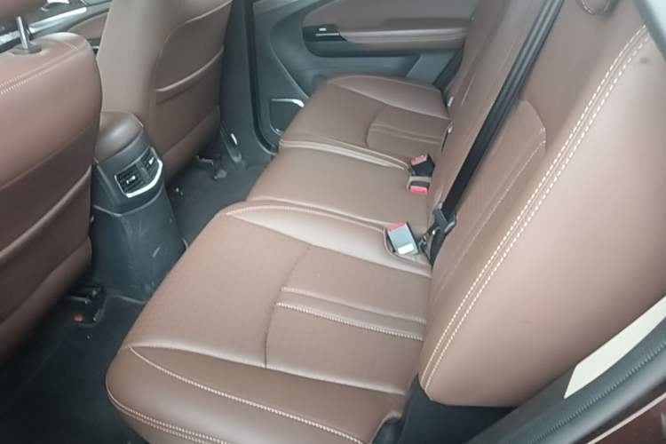 Used BYD S7 2016 2.0T Automatic Prestige Plus