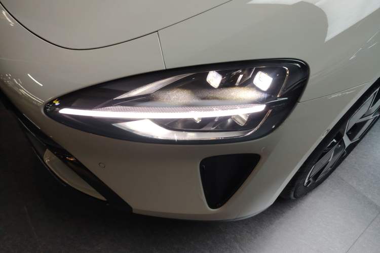 Used Xiaomi Auto SU7 2024 Rear-Drive Ultra-Long Range Advanced Pro-Level Intelligent Driving Version