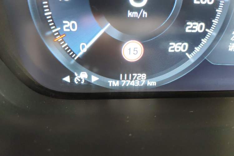 Used Volvo XC90 New Energy 2022 Facelift E-Drive Hybrid T8 Luxury Prestige 7-Seater Odometer Close Up