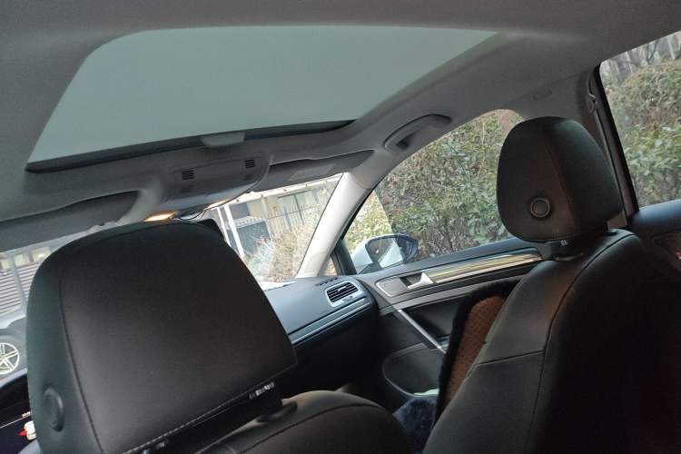 Used Volkswagen Golf 2020 Zhiai Edition 280TSI DSG Luxury Model
