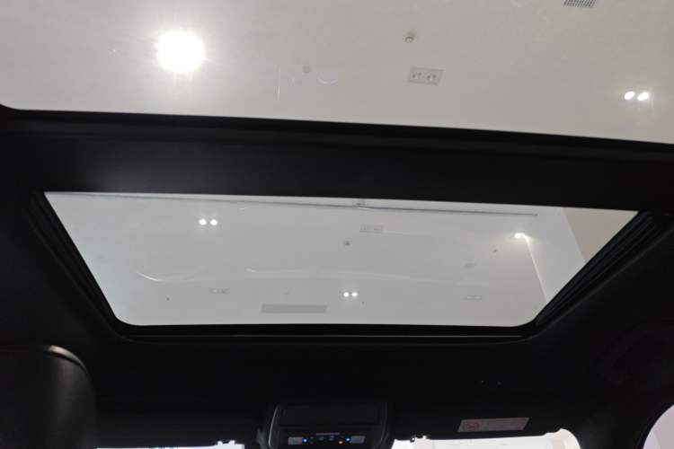 Used Ford Explorer 2023 EcoBoost 285 Kunlun Peak Edition 7-Seater