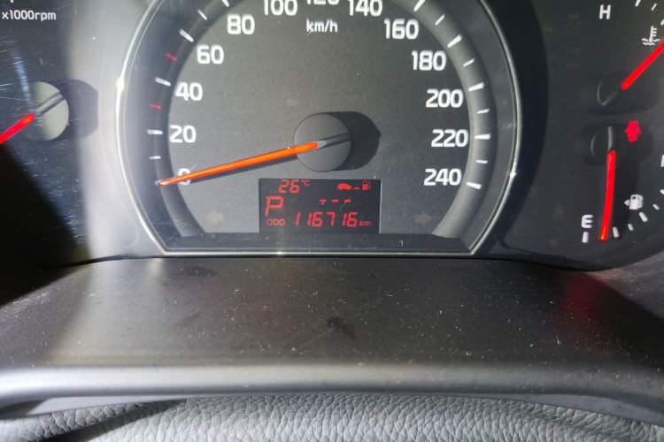 Used Kia Sorento 2013 2.4L 5-Seater Gasoline Comfort Edition
