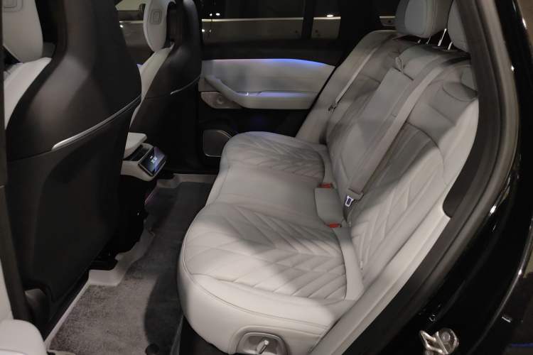 Used Nio ES6 2025 75 kWh
