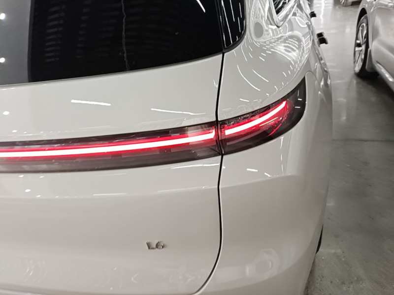 Used Li Auto L6 2024 Max — 7