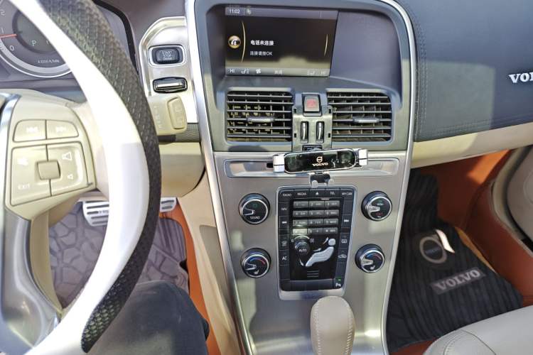 Used Volvo XC60 2011 2.0T Zhiya Edition